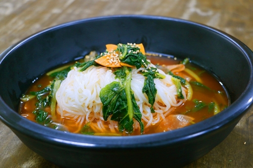 열무국수 (Yeolmuguksu)