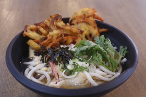 야채튀김우동(Yachae twigim Udon)